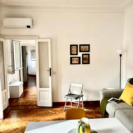 Апартаменты Brera 4 - Bright And Cosy Apartment!